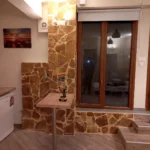 τοποθέτηση πέτρας